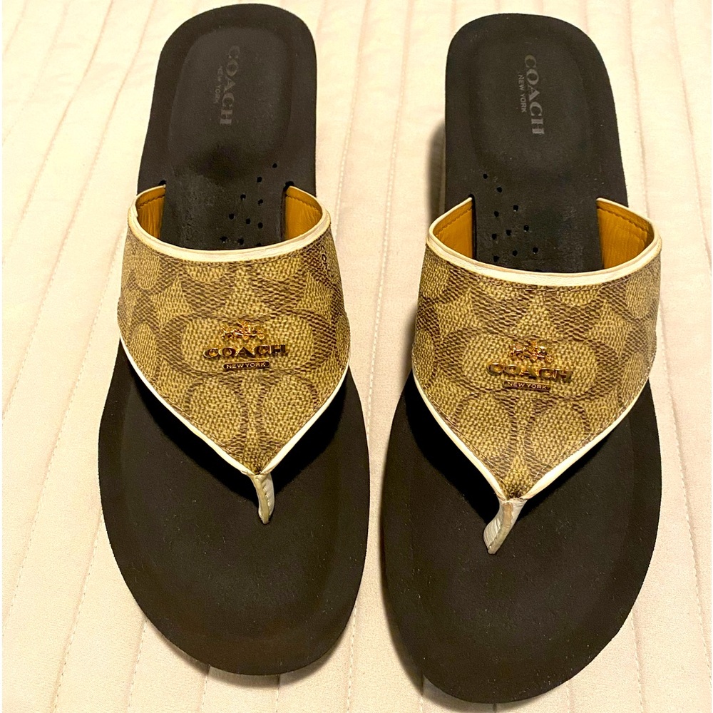 AUTHENTIC COACH Janice Wedge Flip Flop/WOMENS SZ 9.5
